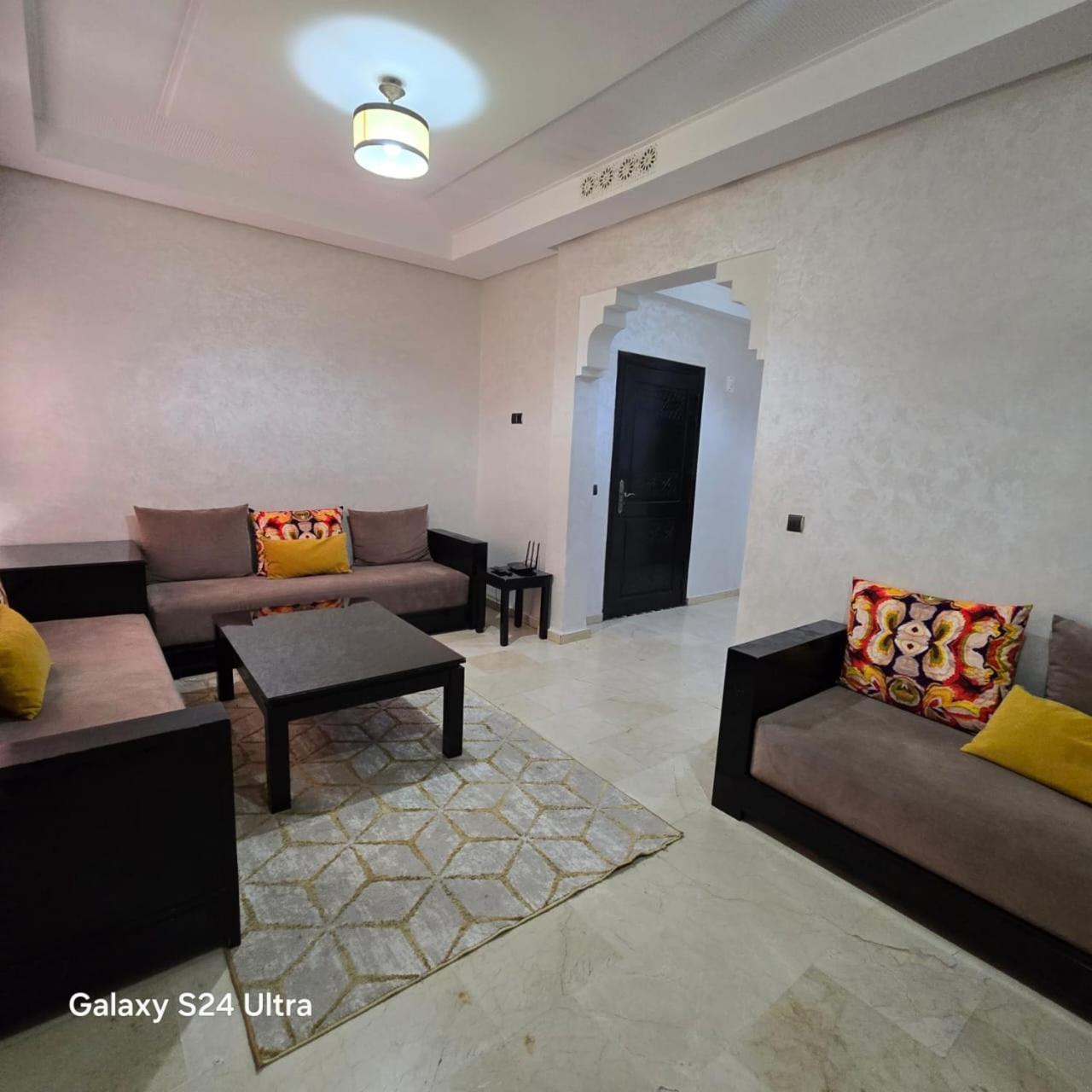 Confortable Rez-de-jardin Avec 5 Piscines Apartment