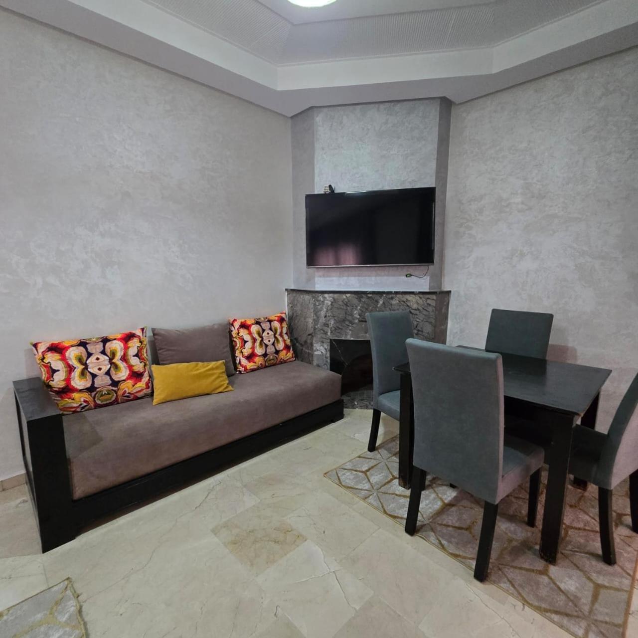 Confortable Rez-de-jardin Avec 5 Piscines Apartment
