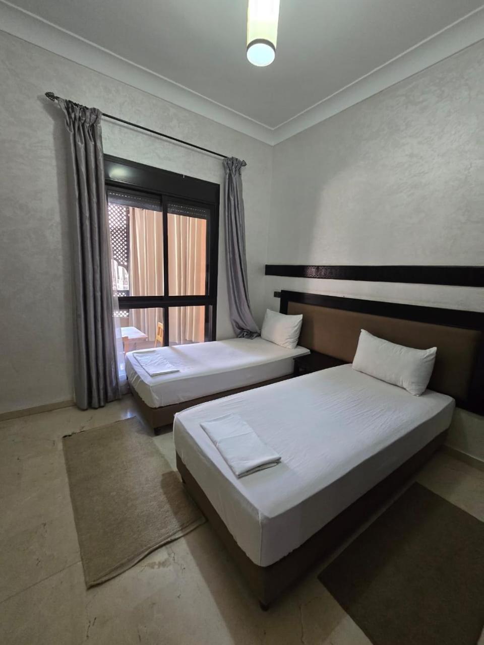 Confortable Rez-de-jardin Avec 5 Piscines Apartment *